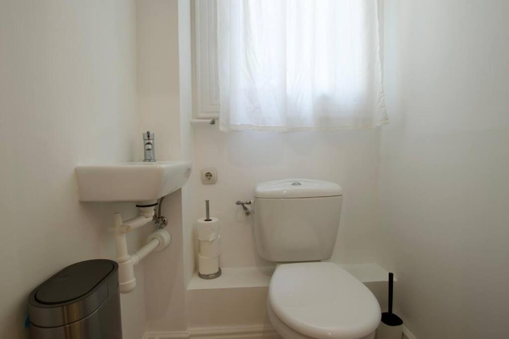 Premium Apartment By Hi5- Anker Apartment Budapeste Exterior foto